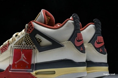 Hyperoad AIR JORDAN 4 1212